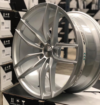 20" Inovit Vector - Silver (VW, Audi, Mercedes) *CLEARANCE*
