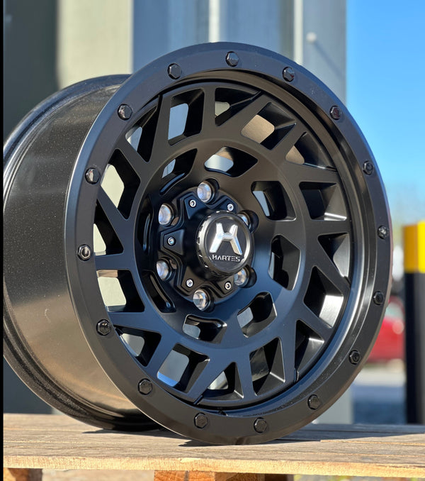 18" Hartes Metal Monster - Black  (Ford Ranger)