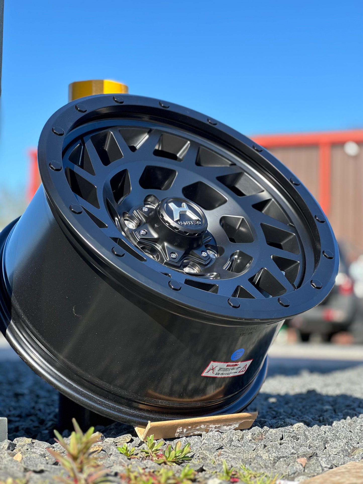 18" Hartes Metal Monster - Black (Ford Ranger)