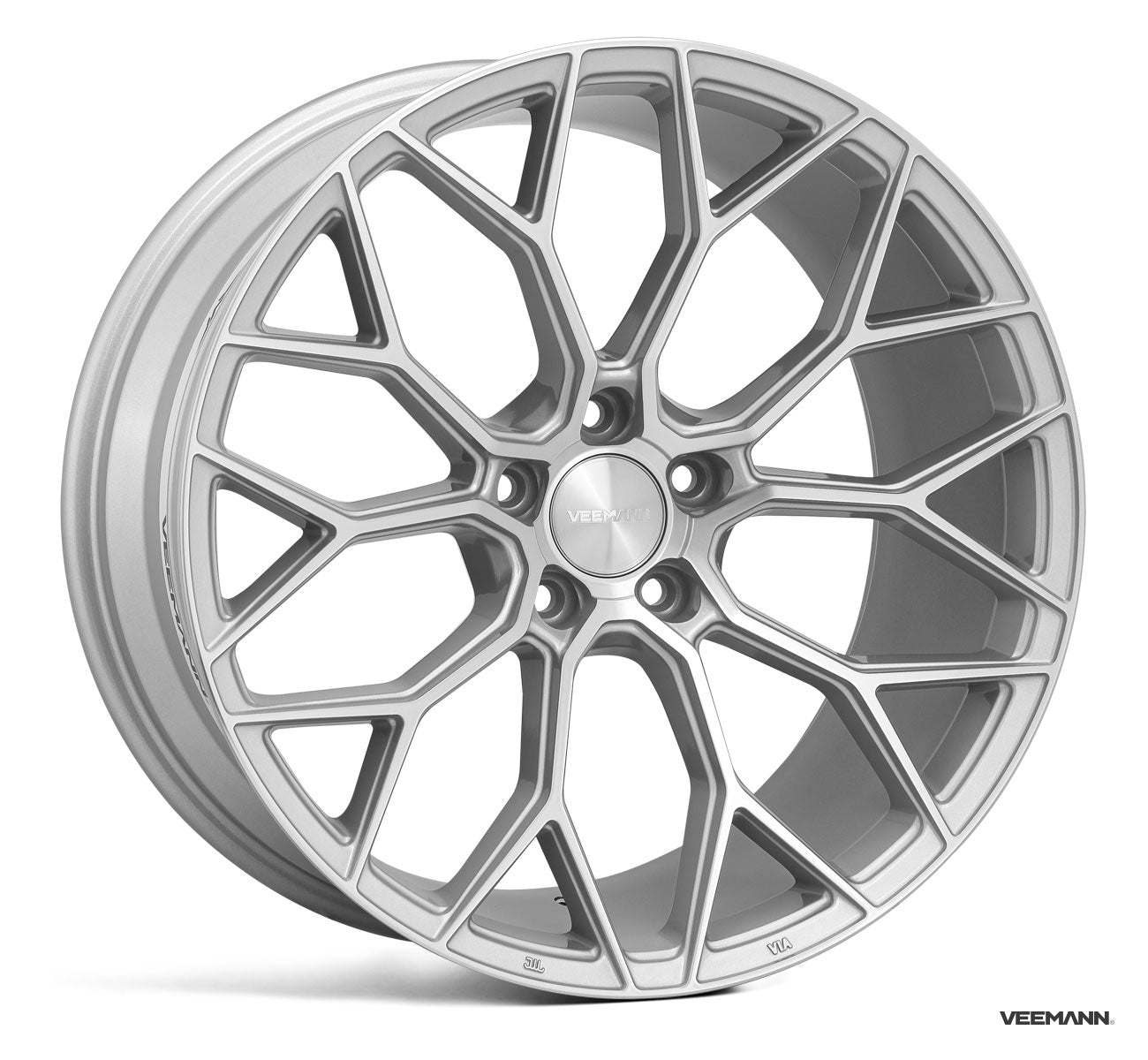18" Veemann V-FS66 - Silver Machined Face (VW)