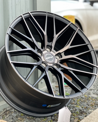 20" Inovit Blitz - Black Machined Face T5 | T6 *Staggered* *BF*