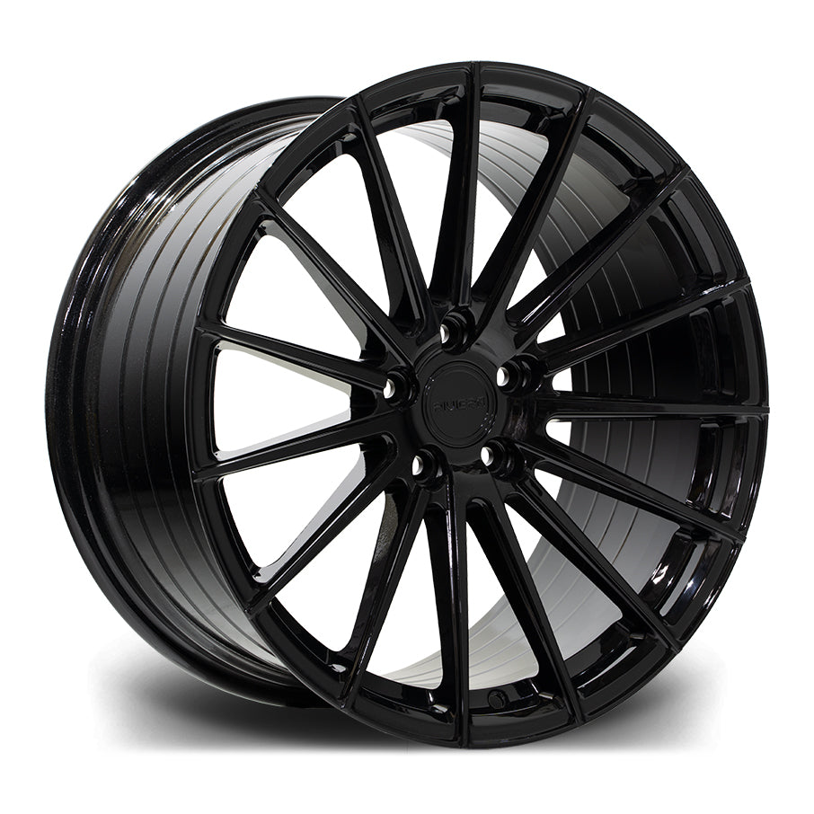 20-inch Riviera RF105 Gloss Black alloy wheels