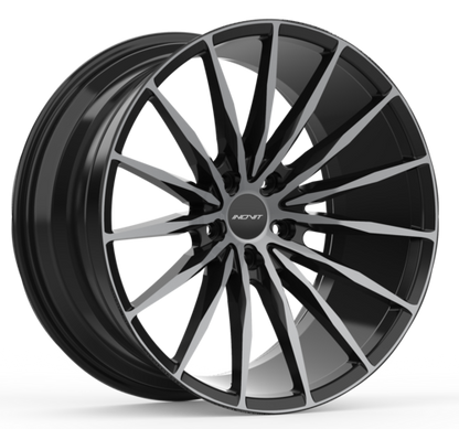 18" Inovit Torque - Black Machined Dark Tint