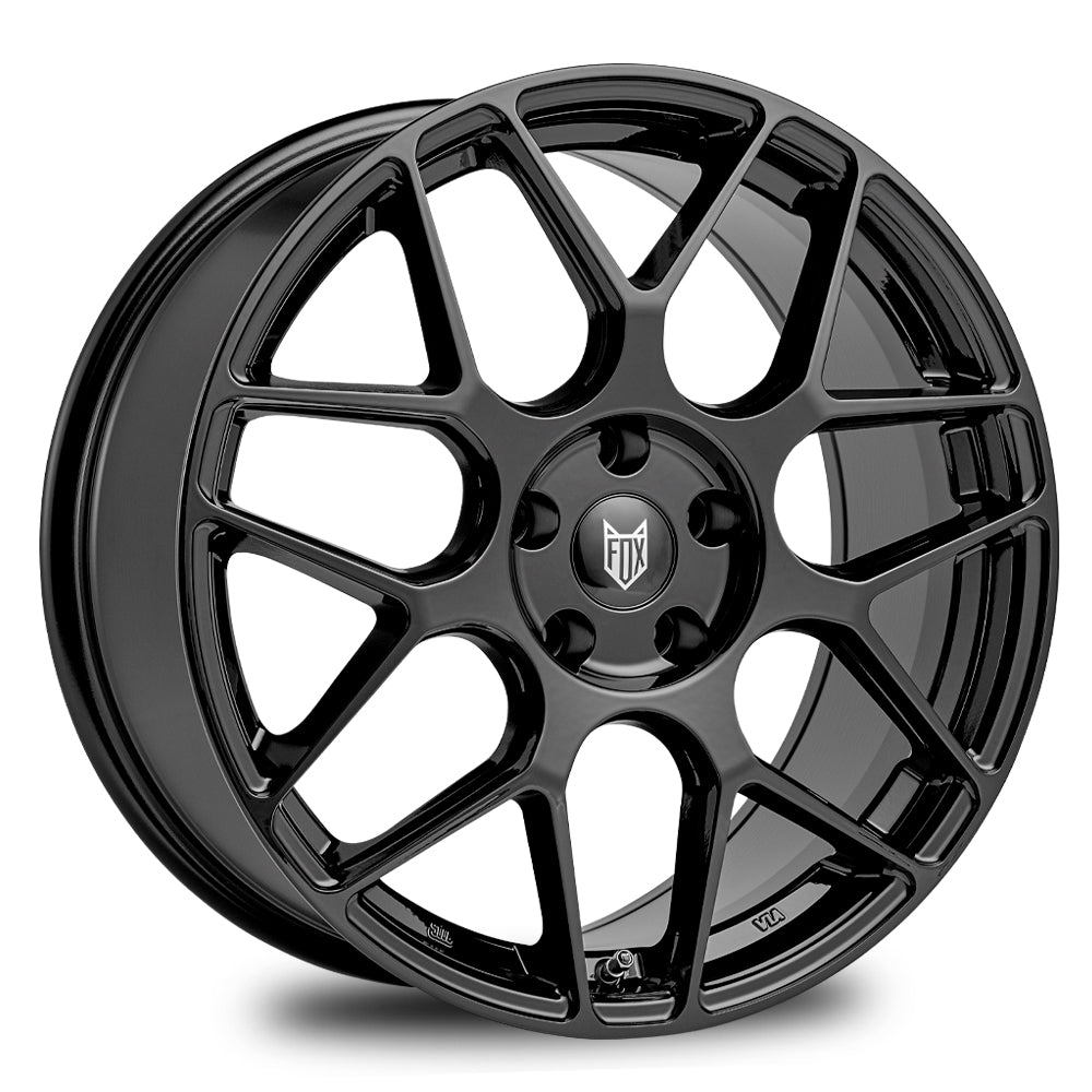 18-inch Fox PF3 Gloss Black alloy wheel