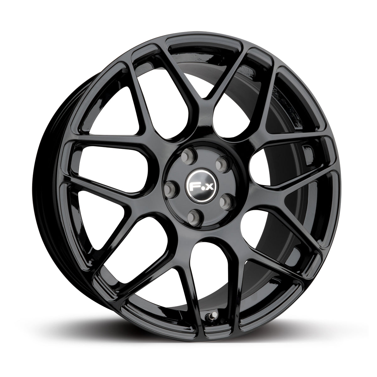 18-inch Fox PF3 Gloss Black alloy wheel